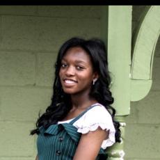 Portrait of Leah McLemore