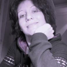 Portrait of Roxana Fera