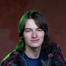 Portrait of Evan Edwards