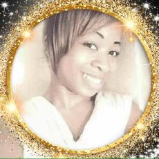 Portrait of La’Niece T. Saunders