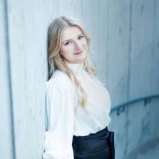 Portrait of Diana Kuzin
