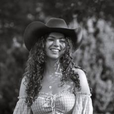 Portrait of Alisa Skillman