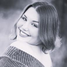 Portrait of Jazmine Bott