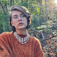 Portrait of Savannah Meyer
