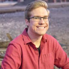 Portrait of Derek Lee