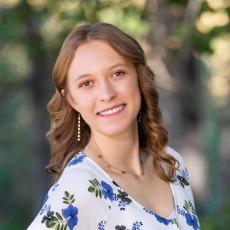 Portrait of Samantha Lengsfeld