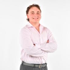 Portrait of Aaron DeWitt