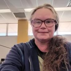 Portrait of Debbie Zedlitz