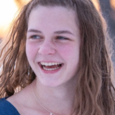 Portrait of Rylee Hallberg