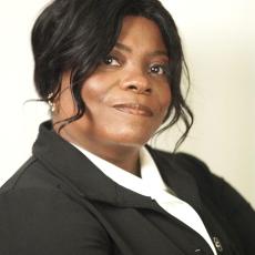 Portrait of Stacey Walls-Senat
