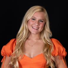 Portrait of Madison Waldmeier