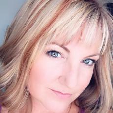 Portrait of Shannon Alexander