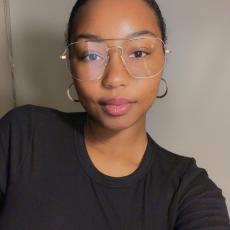 Portrait of DESIREE Laguerre