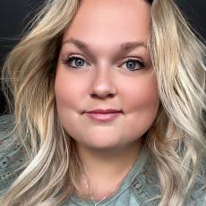 Portrait of Lauren Cabral