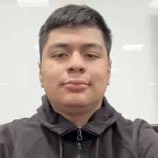 Portrait of Jeffrey Vazquez