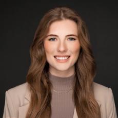 Portrait of Melissa Millard