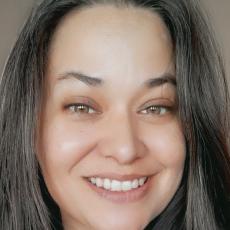Portrait of Jennifer Hatch